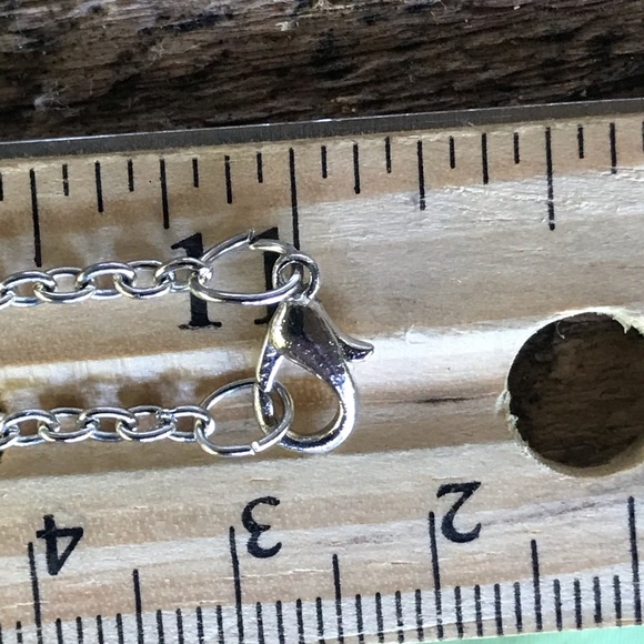 Teardrop Necklace with clear stone - Picture 8 of 9